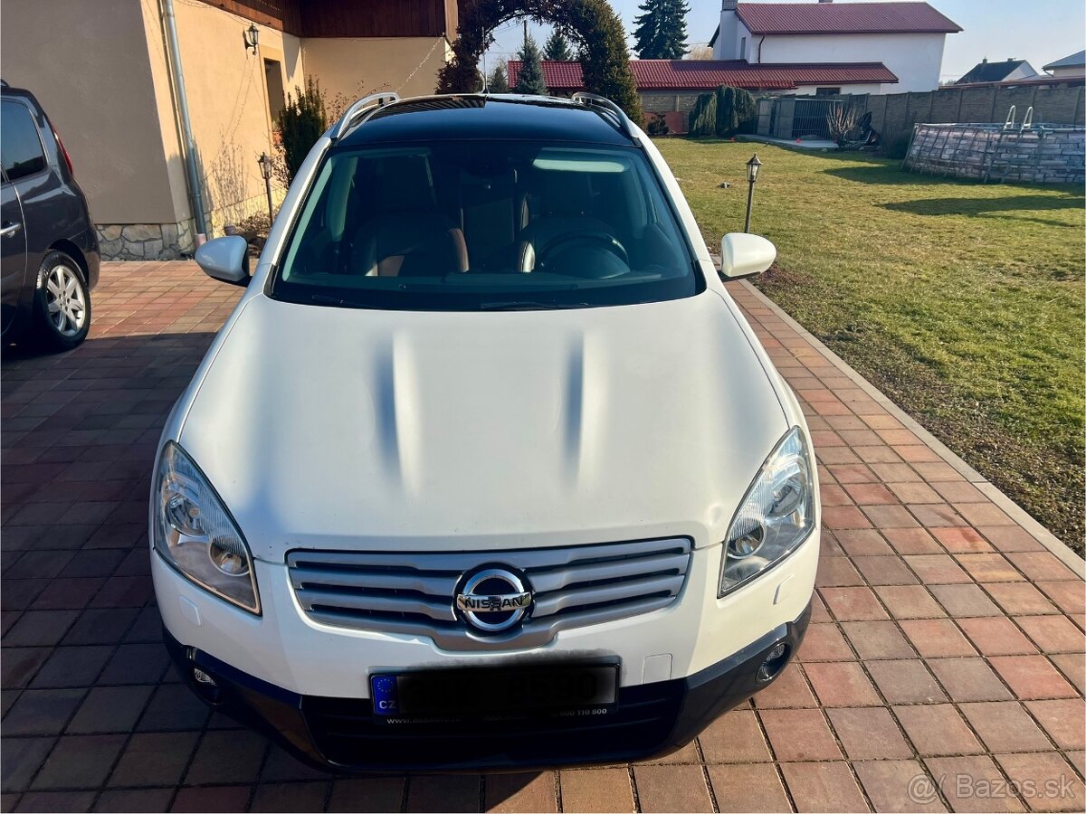 Nisan Qashqai1.5 tdi 2010 zaves 7 míst panorama kamera 240TK