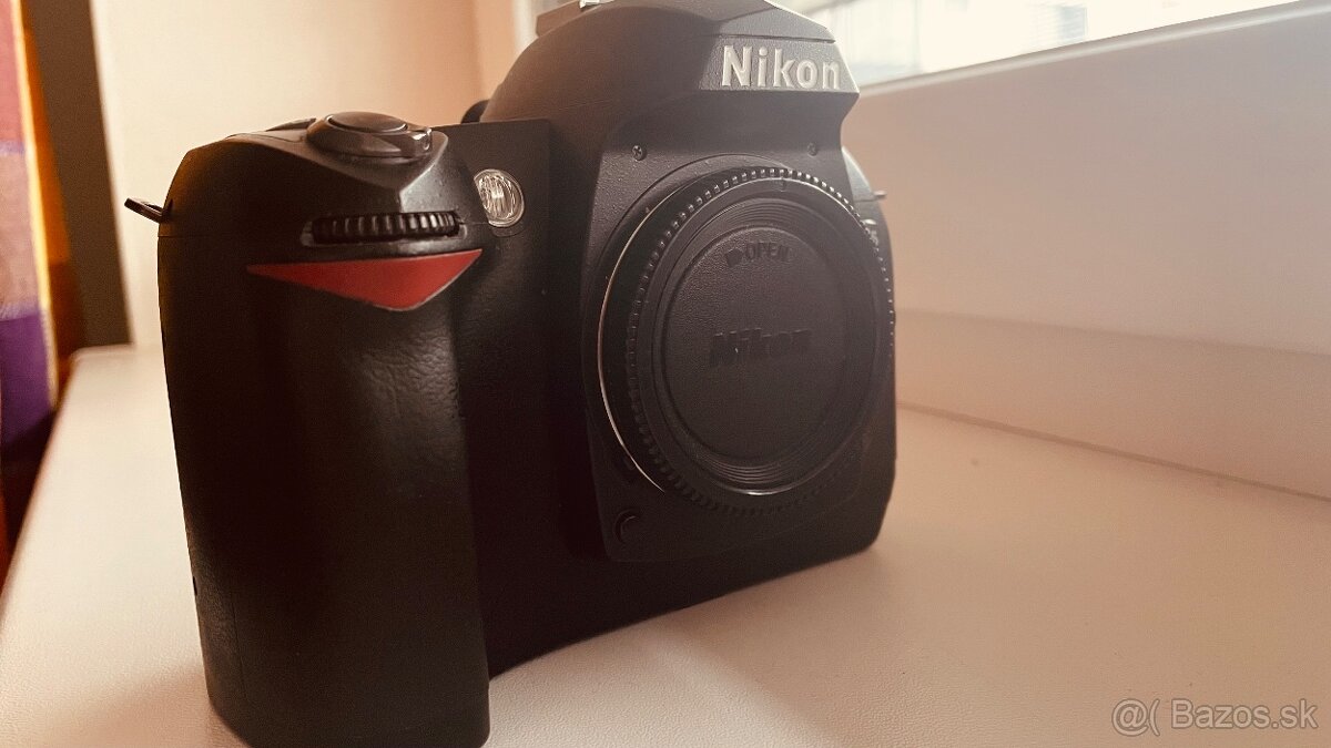 Nikon D70s