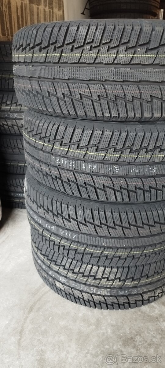 Zimné pneumatiky 235/55 R18