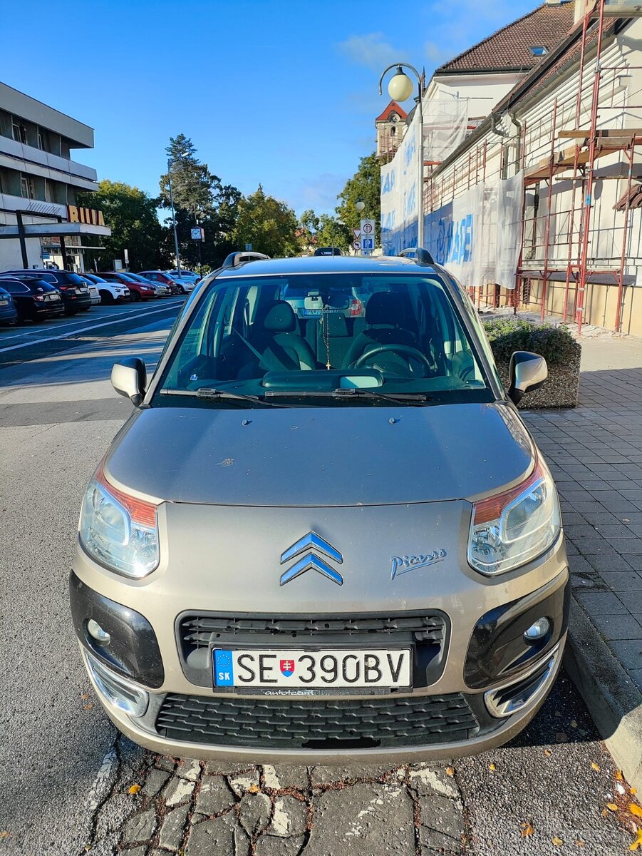 Citroen c3 picasso 1,4 benzin 2011