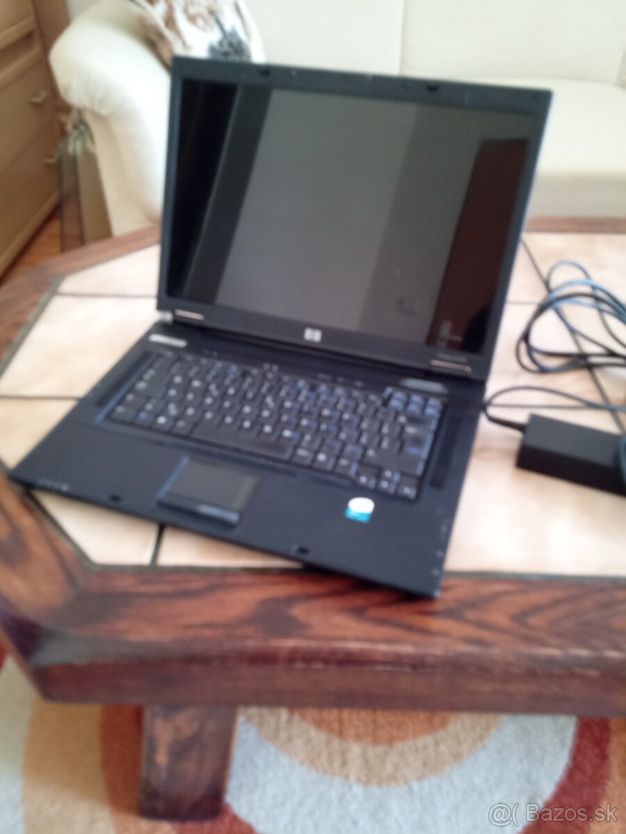 Predám notebook HP Compaq nx7300