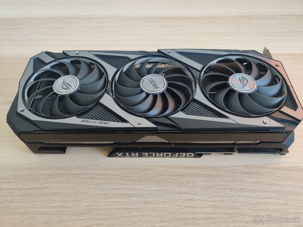 ASUS ROG STRIX GeForce RTX 3090 GAMING O24G