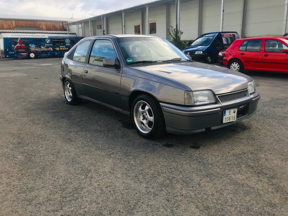 OPEL KADETT 2.0 GSI 8V digitál RV 1988 km 51000