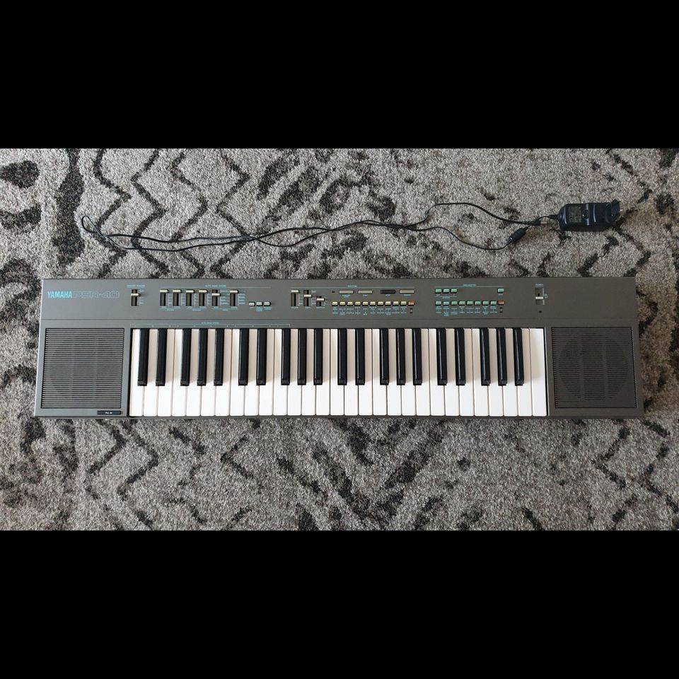 Klávesy Yamaha PSR-40