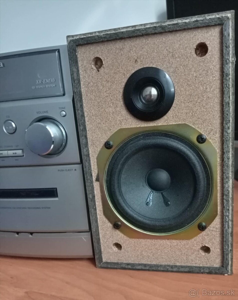 Mikro hifi veza Aiwa,rádió funguje, super basy