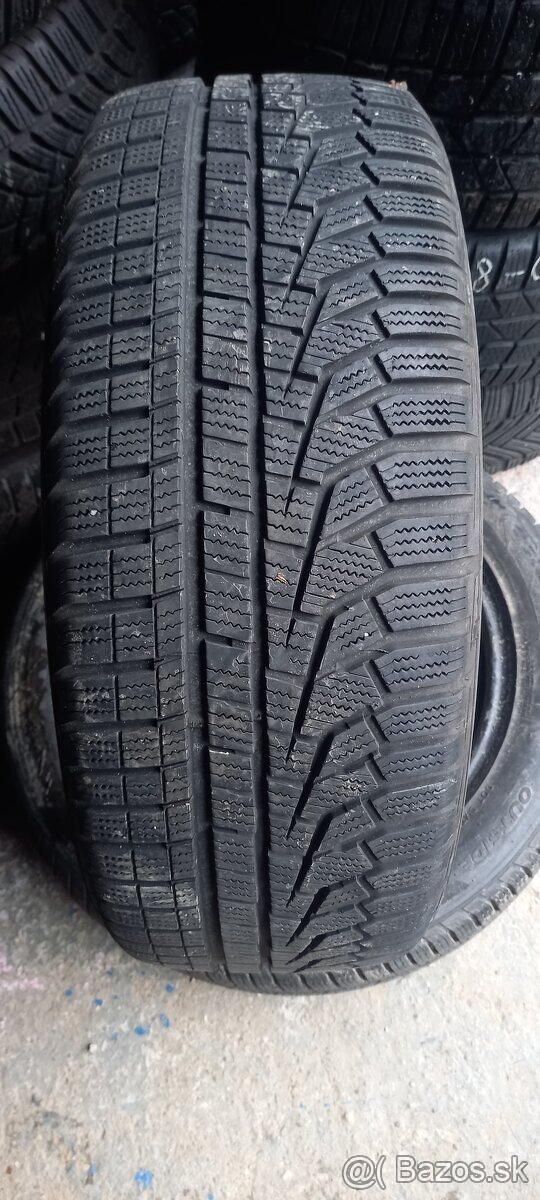 Predám zimné pneu 215/55r17 Hankook