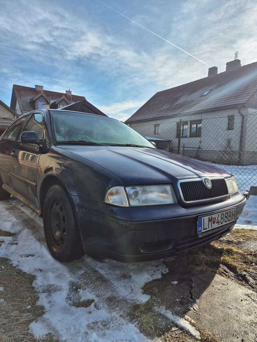 Škoda Octavia nepojazdná