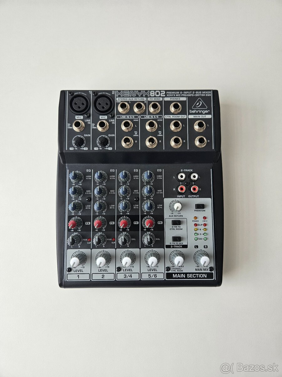 Behringer XENYX 802 mix pult