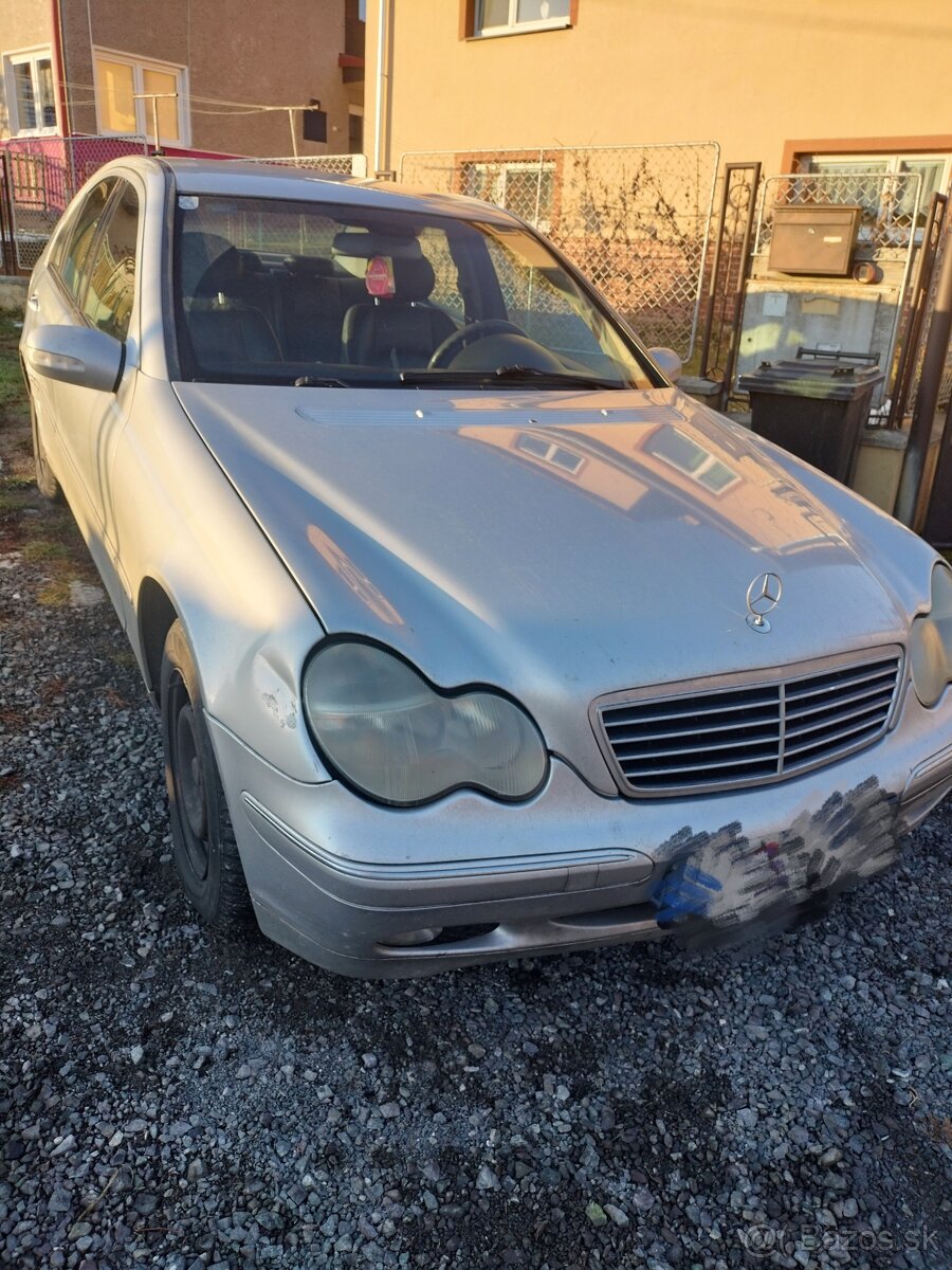 Predám Mercedes Benz W203