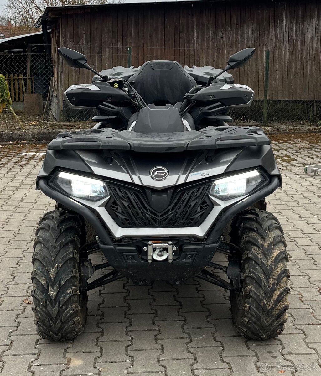 CFMoto Gladiator CFORCE 625 TOURING