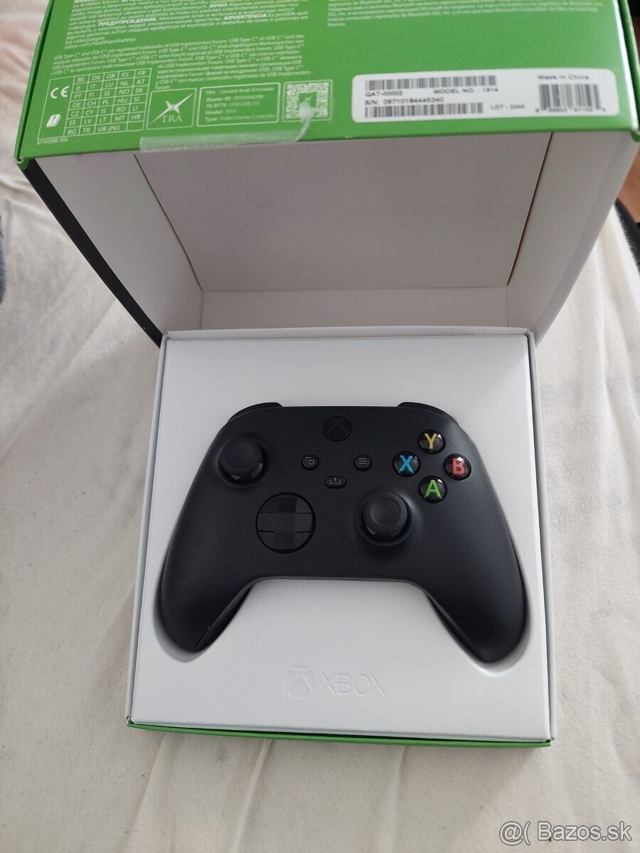 XBox series ovládač