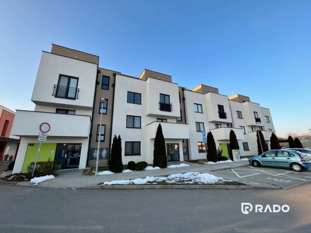 RADO | 2-izbový byt 52m2 s parkovaním - Vinohrady | Trenčín