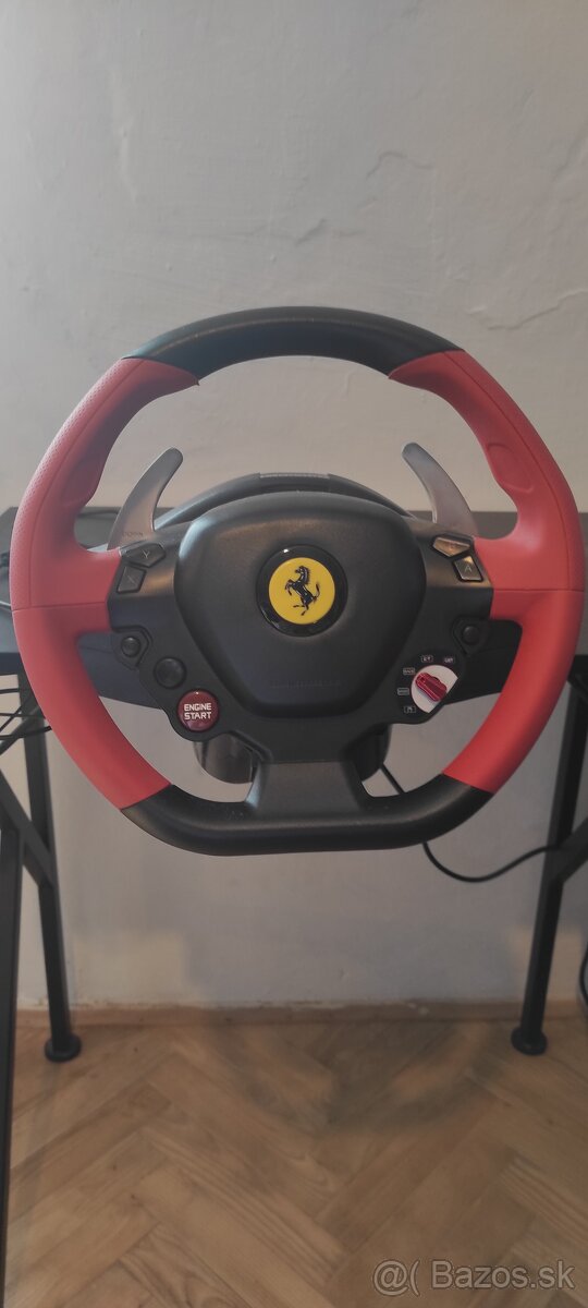 Thrustmaster Ferrari 458 Spider závodný volant pre XBOX