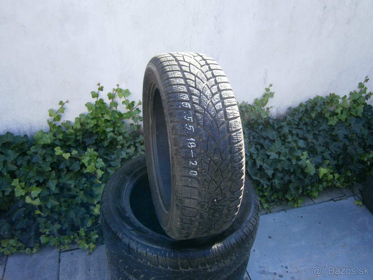 Predám 4x zimné pneu Dunlop 235/55 R18 104HXL