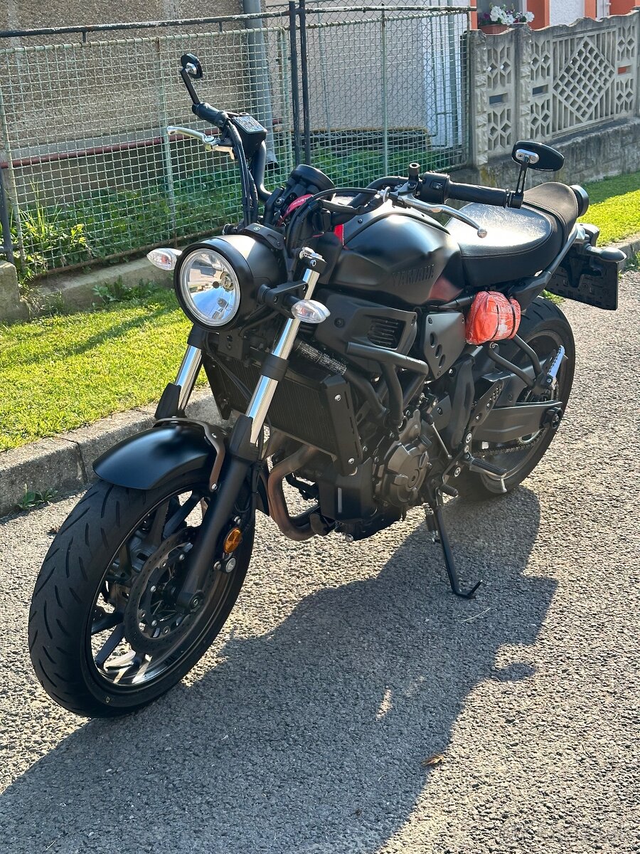 Yamaha XSR700