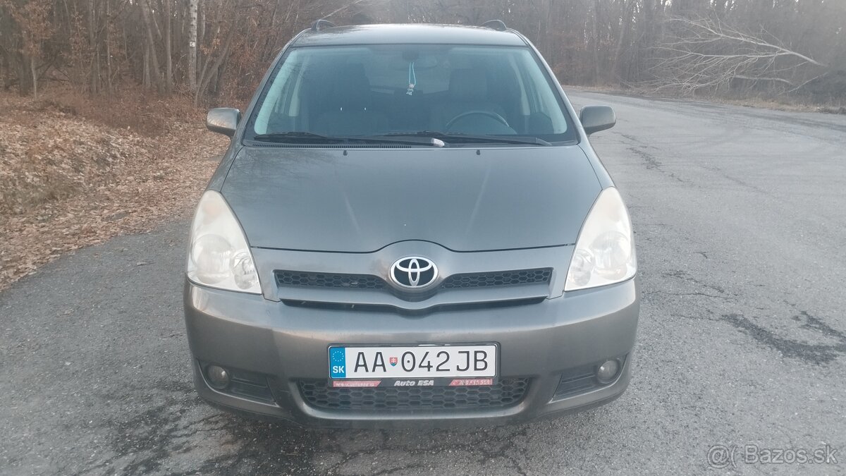 Toyota Corolla Verso 2,2