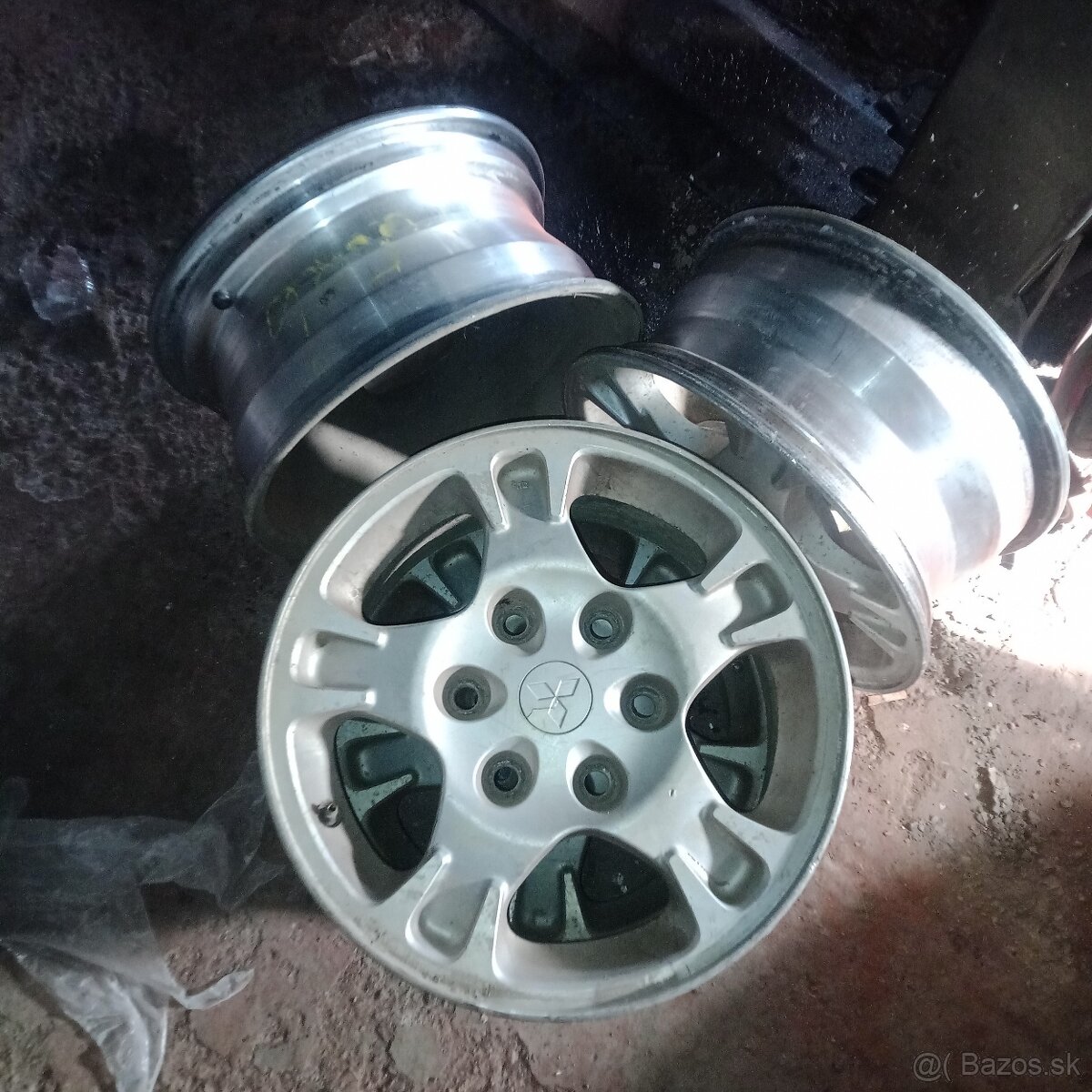 6x139,7 R16 Pajero 3