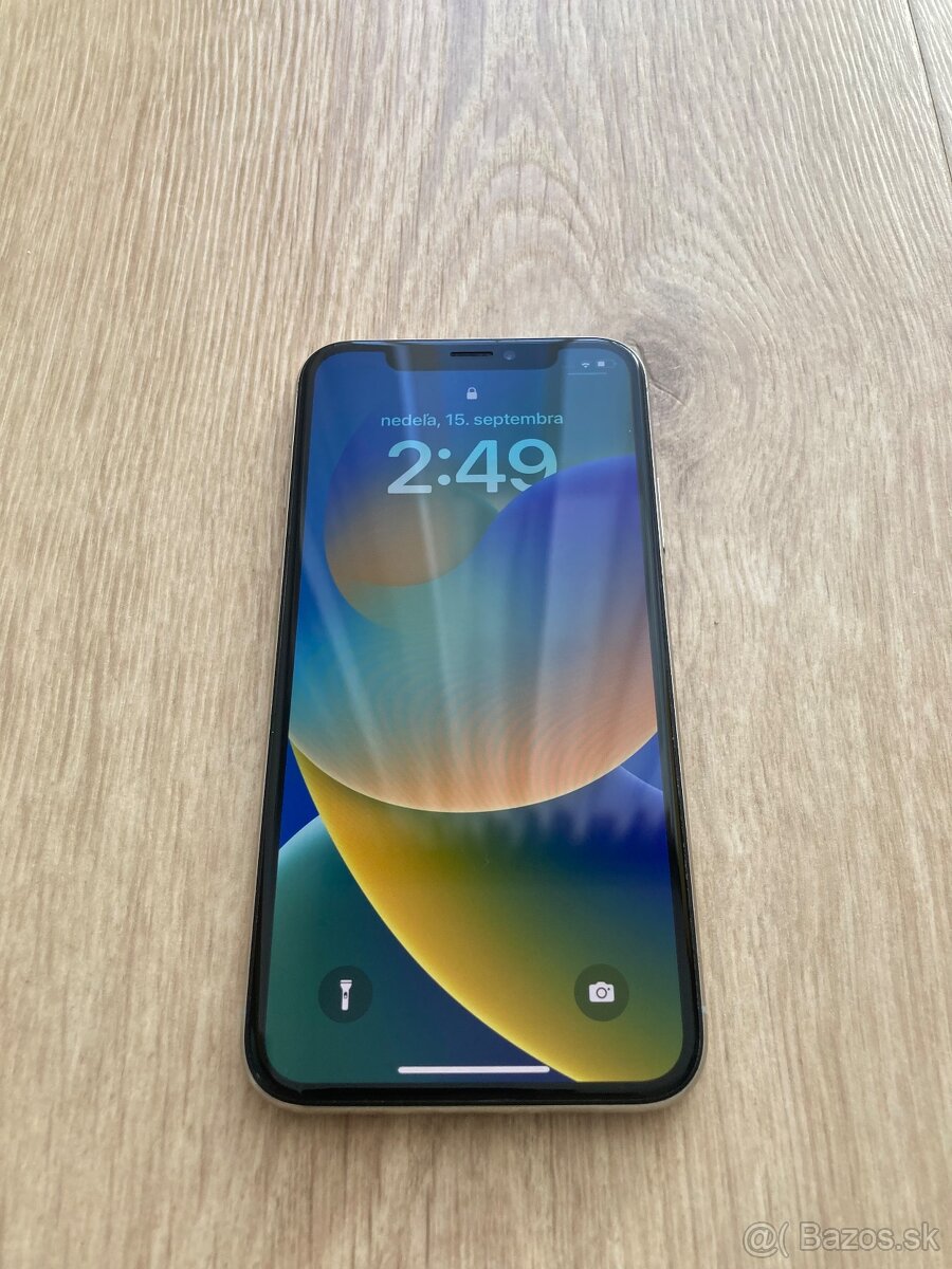 iPhone X 256 GB Biela