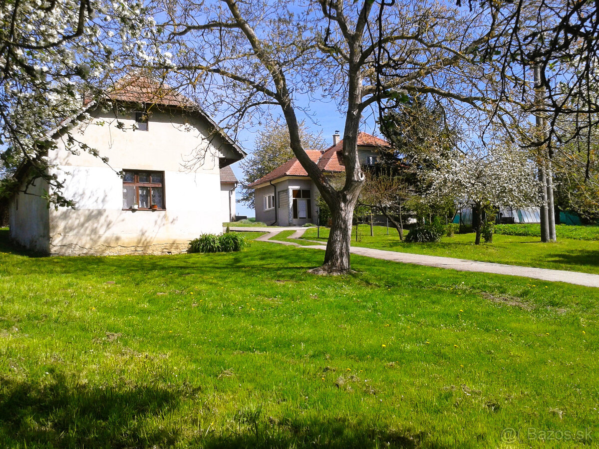 Pre NÁROČNÝCH veľké rodinné sídlo, usadlosť, farma, ranč