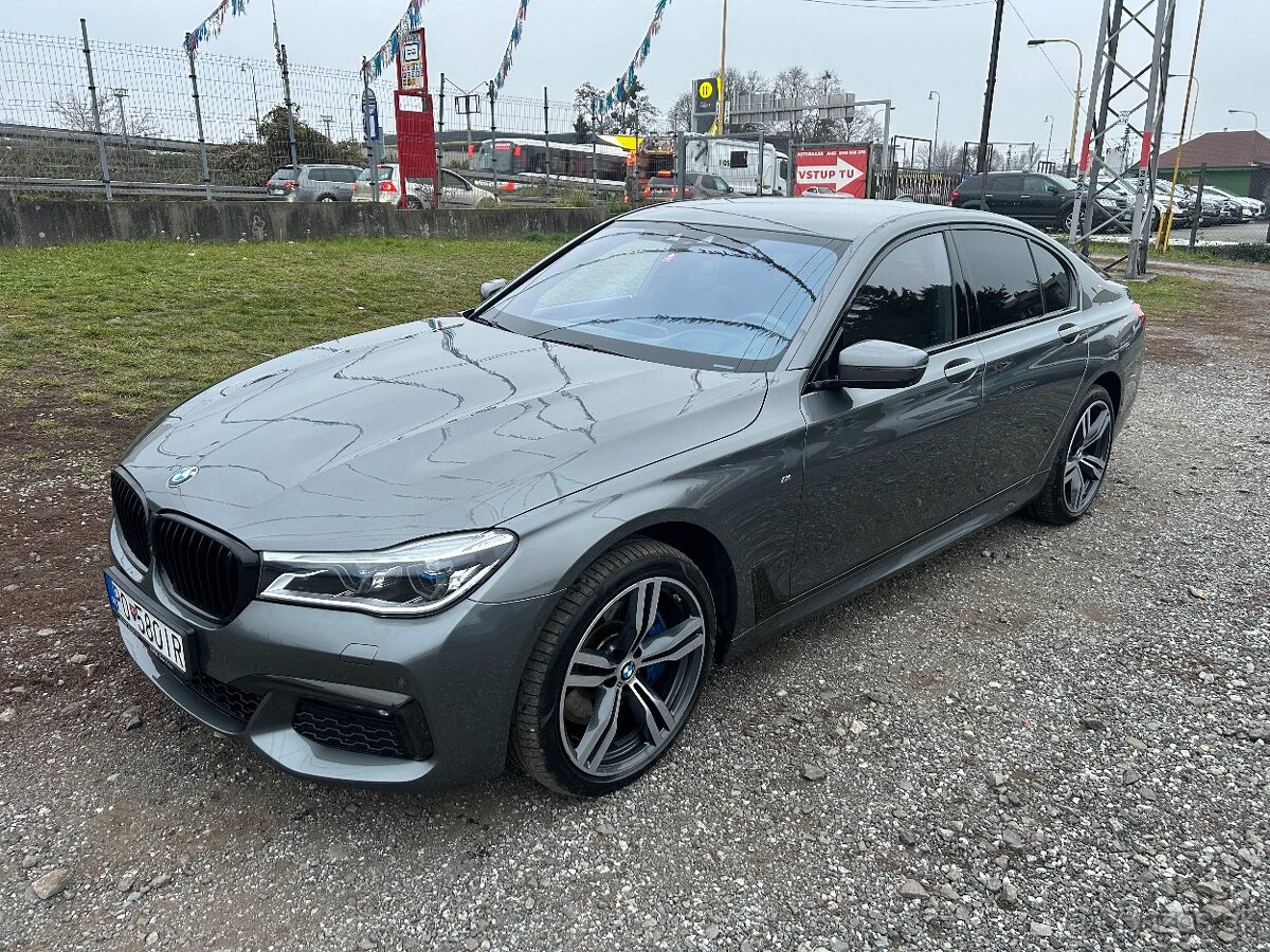 BMW Rad 7 730d xDrive A/T