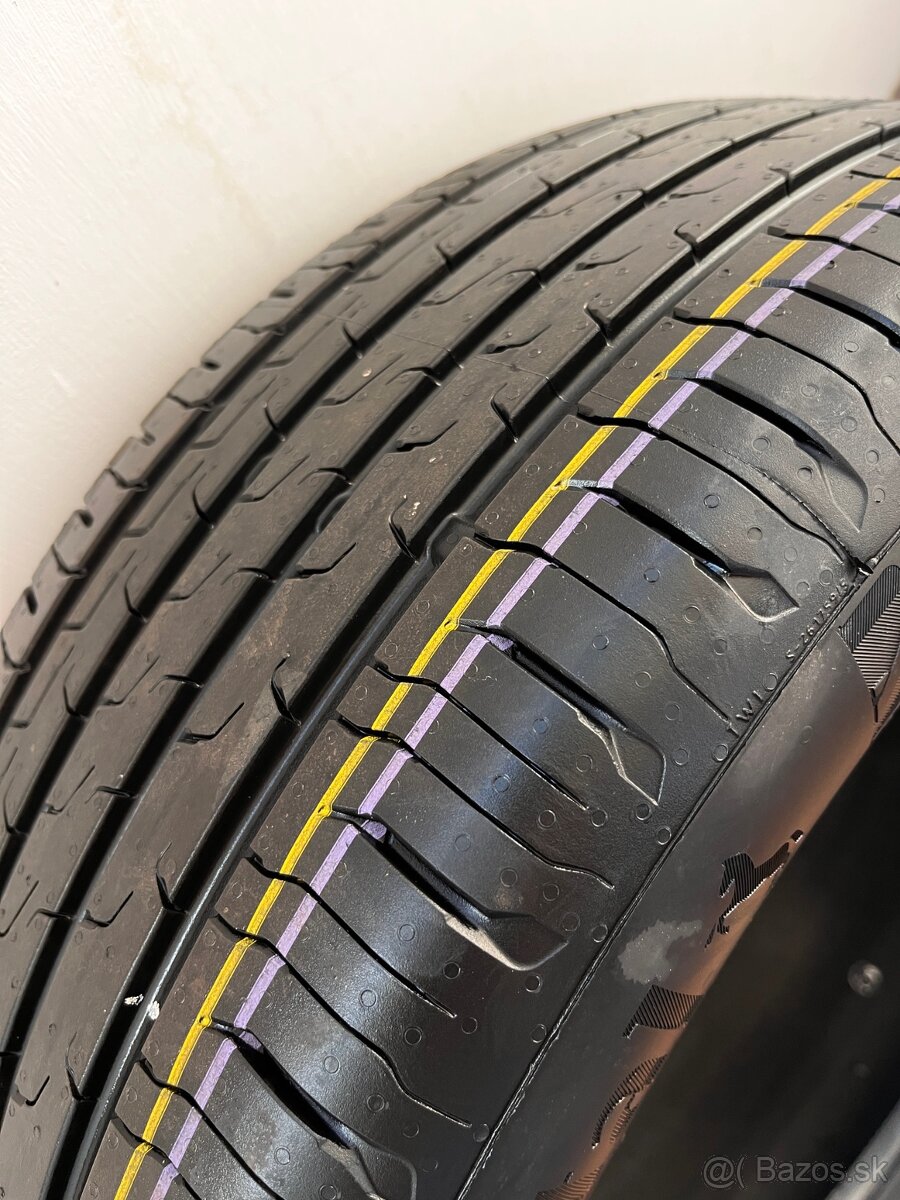 Continental EcoContact 6 215/55 R17 94V - 4ks najazdene 0km