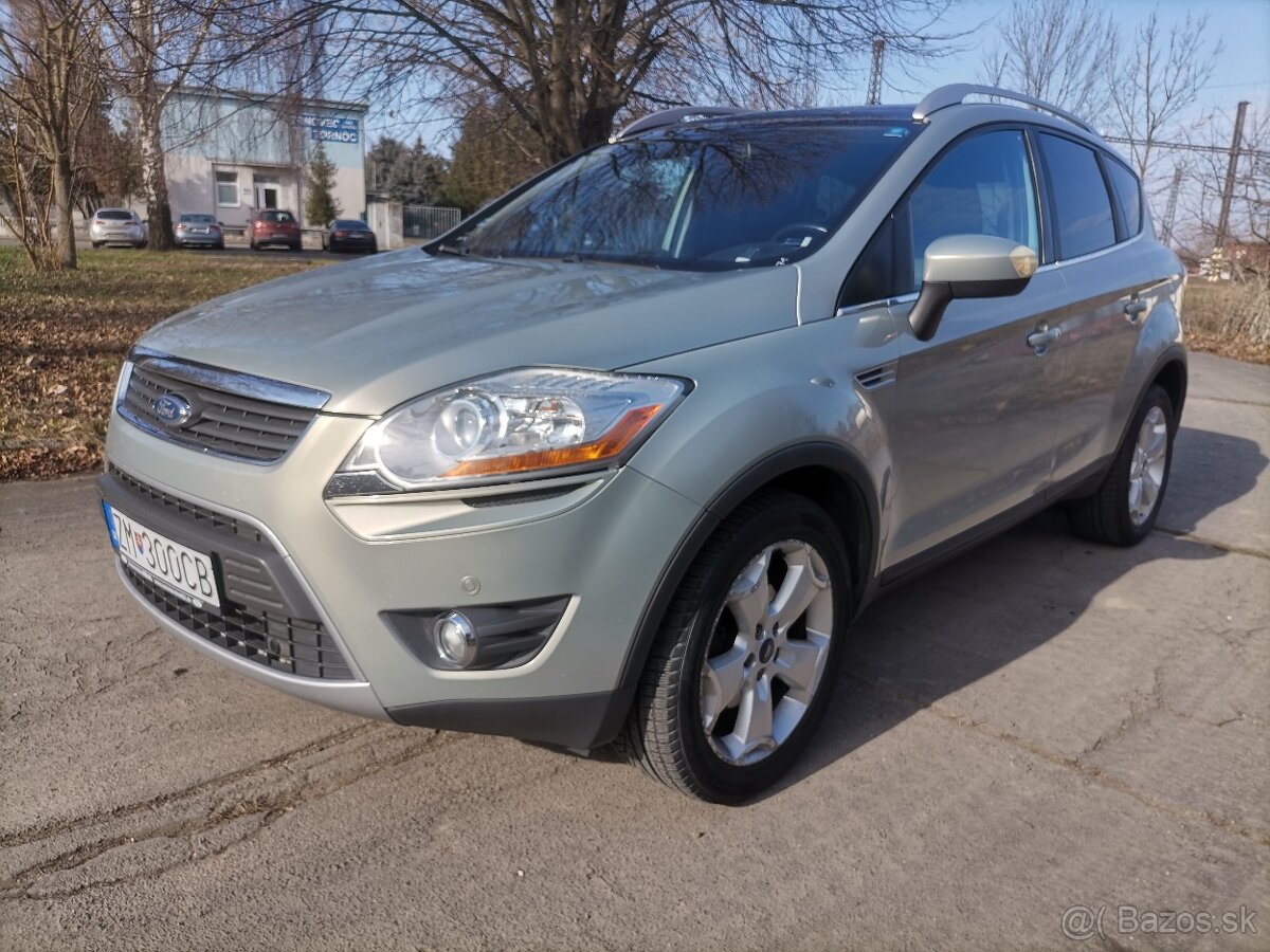 Ford Kuga  4x4  manuál 6st. DOBRA VÝBAVA