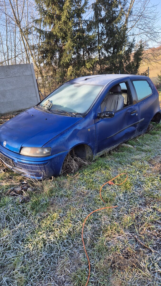 Rozpredám Fiat punto 2