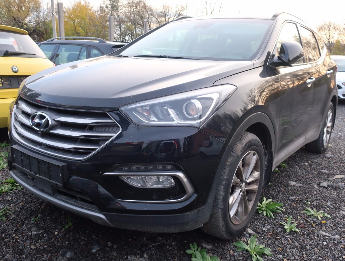 Hyundai SantaFe 2016 2,2CRDI Premium 4x4 AUTOMAT-plná výbava