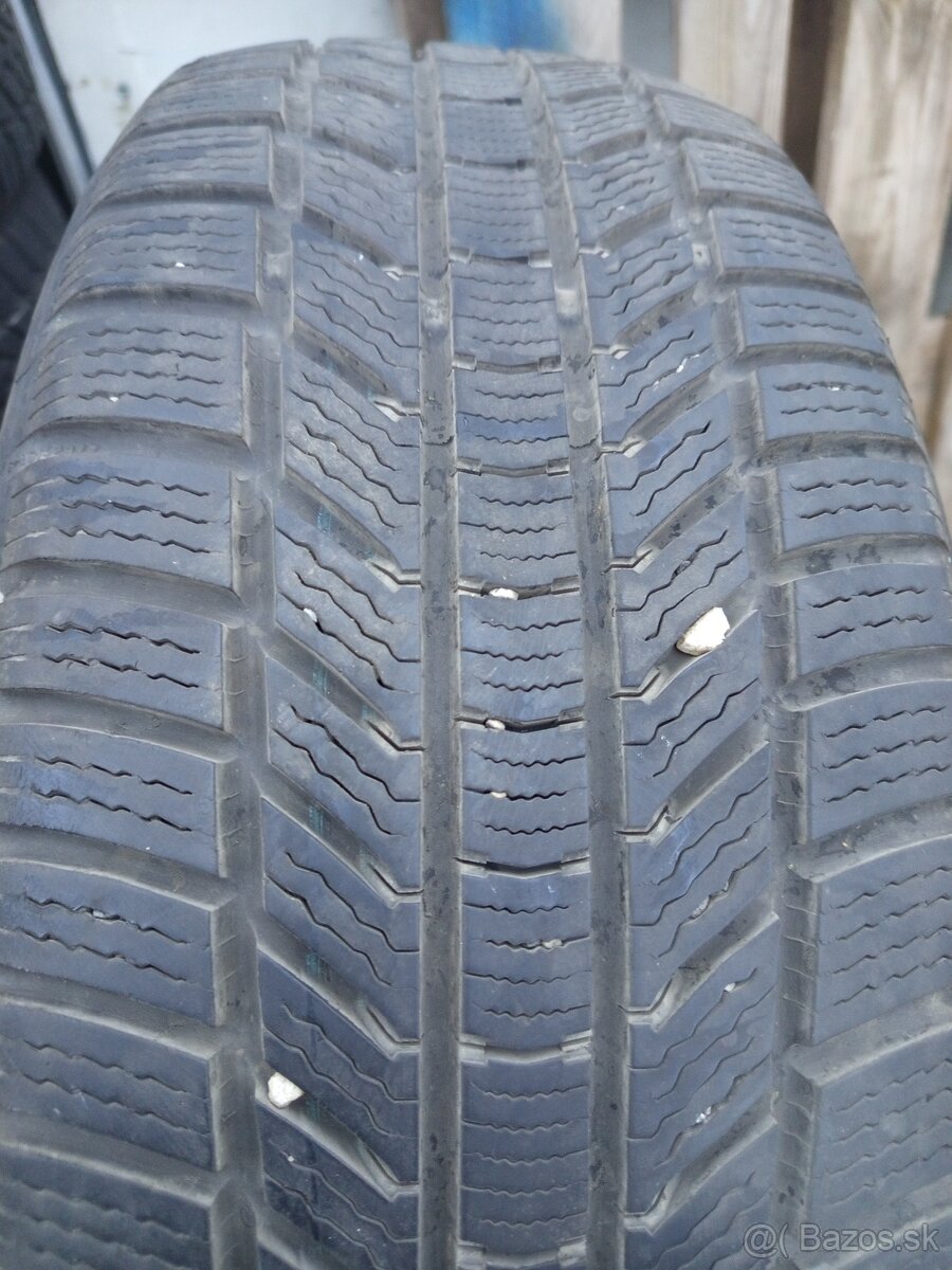 215/55R17