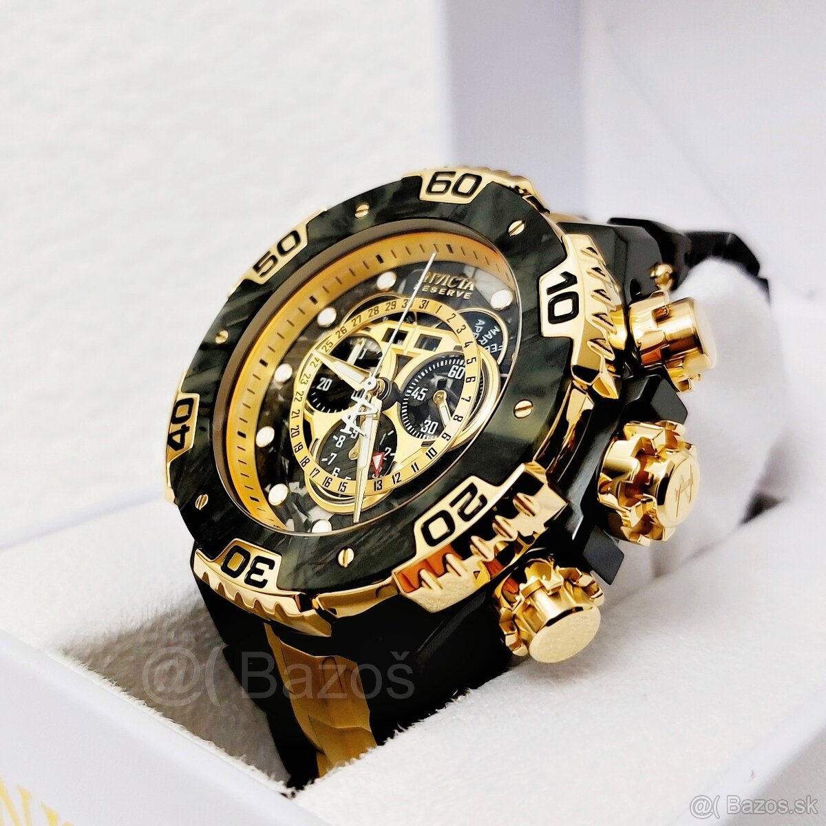 Invicta Reserve Carbon Hawk 37266