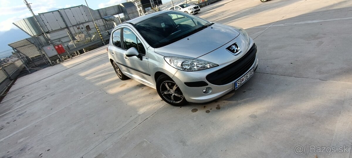 Peugeot 207 1.4