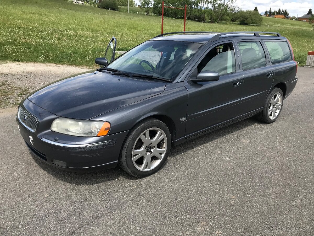 Volvo V70 suciastky