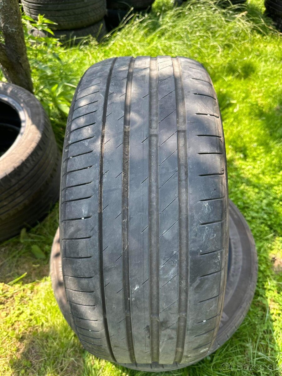 235/50r18