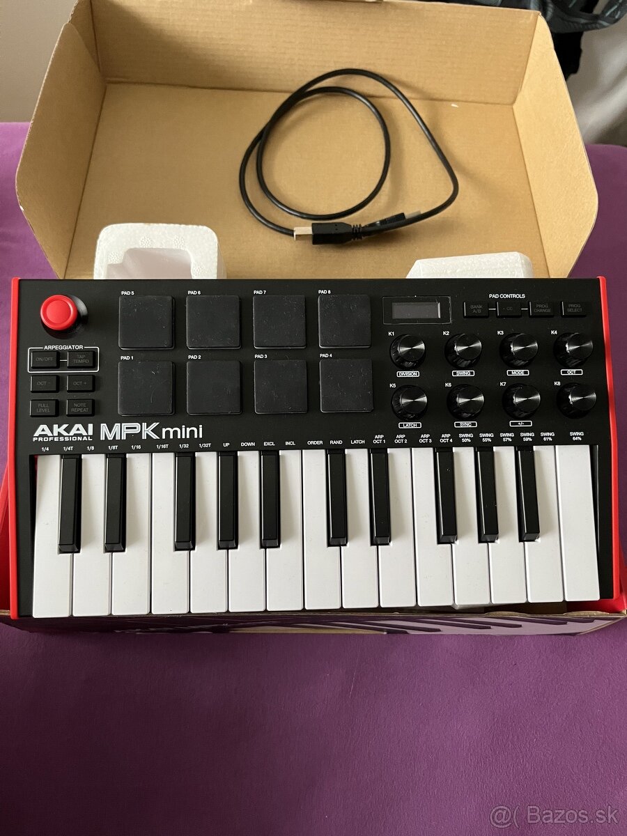 AKAI MPK mini