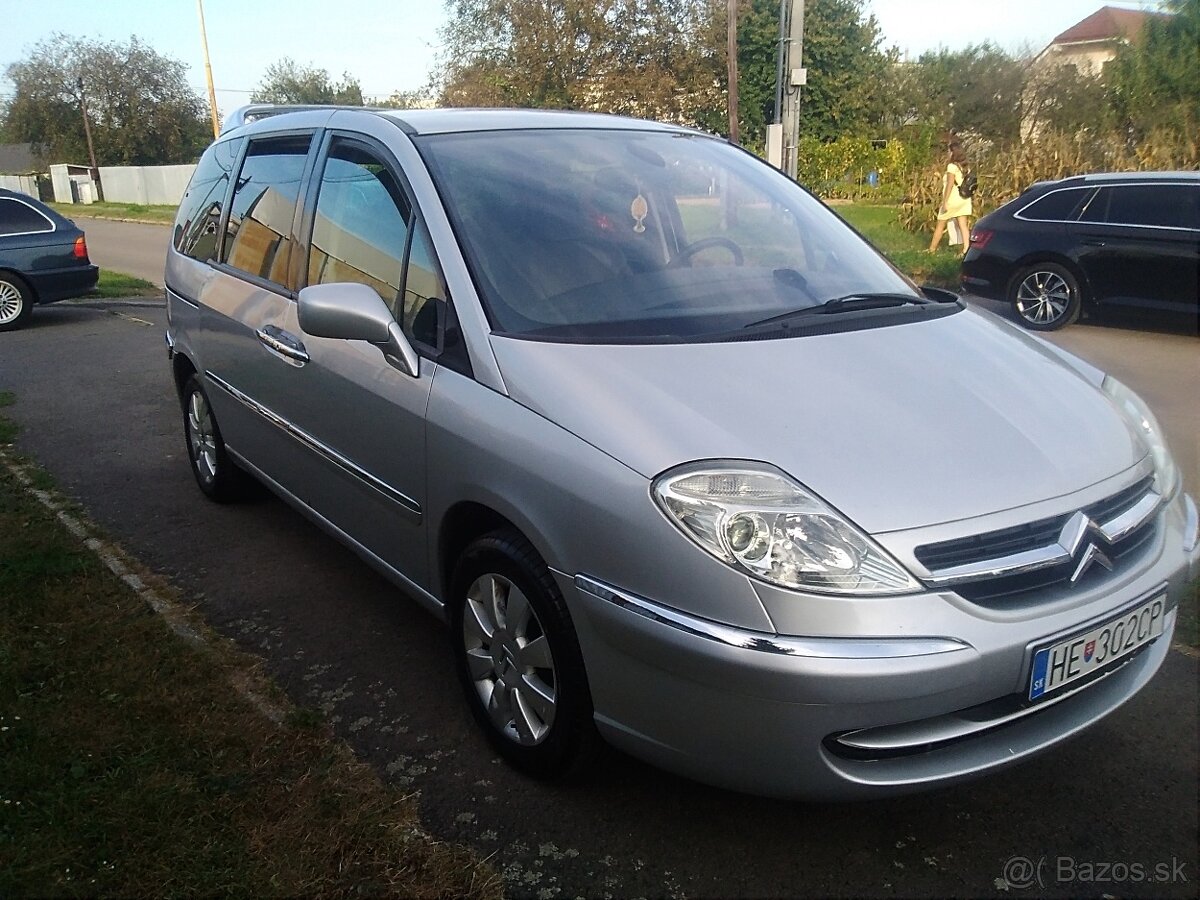 Citroën C8  2,0 Hdi 100kw r. v. 2009 7 miest.