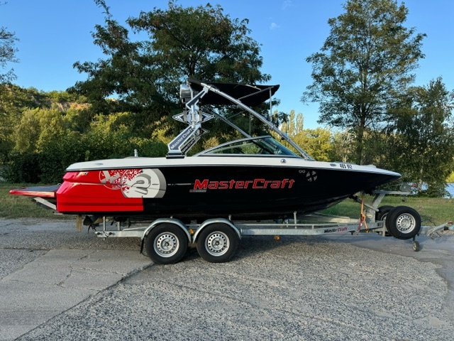 prodám Mastercraft X2, surf system GEN II