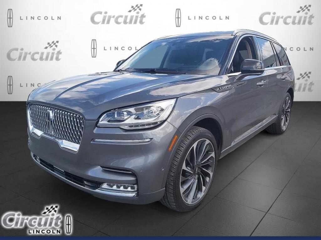 Lincoln Aviator