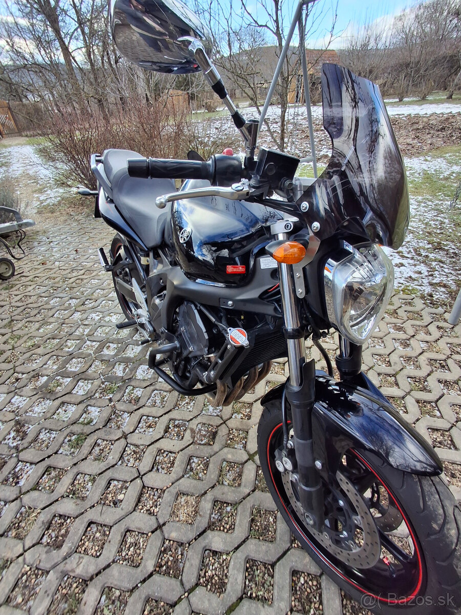 Yamaha FZ6 S2