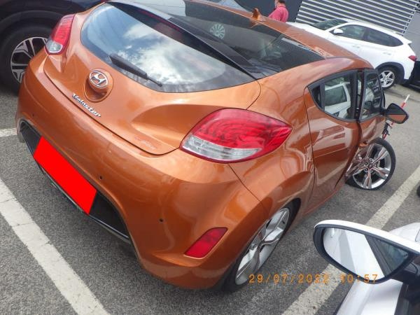 Rozpredám Hyundai Veloster 1.6GDI 103kw G4FD 2012