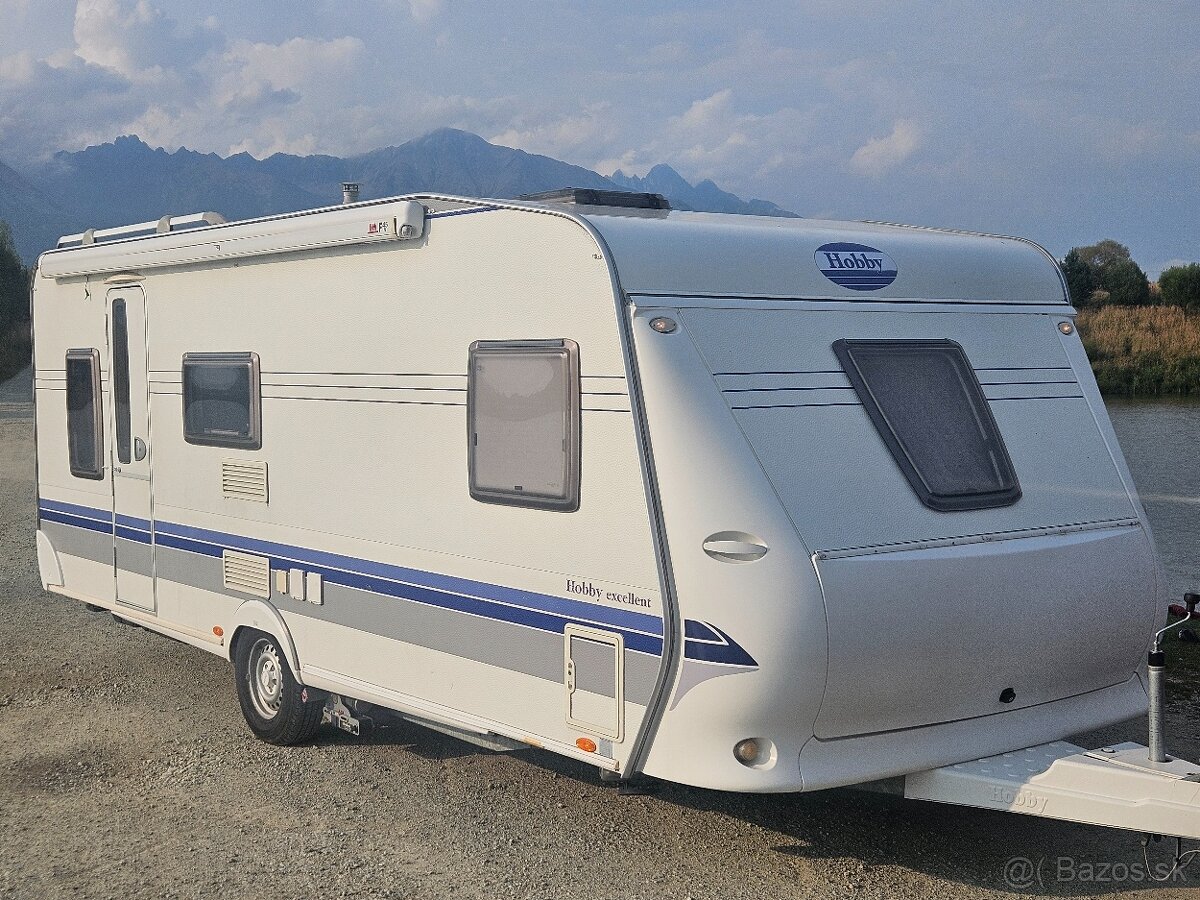 Karavan Hobby 560 KMFE - markiza, mover, predstan