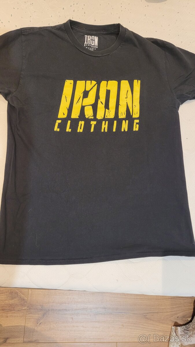 Iron clothing tricko