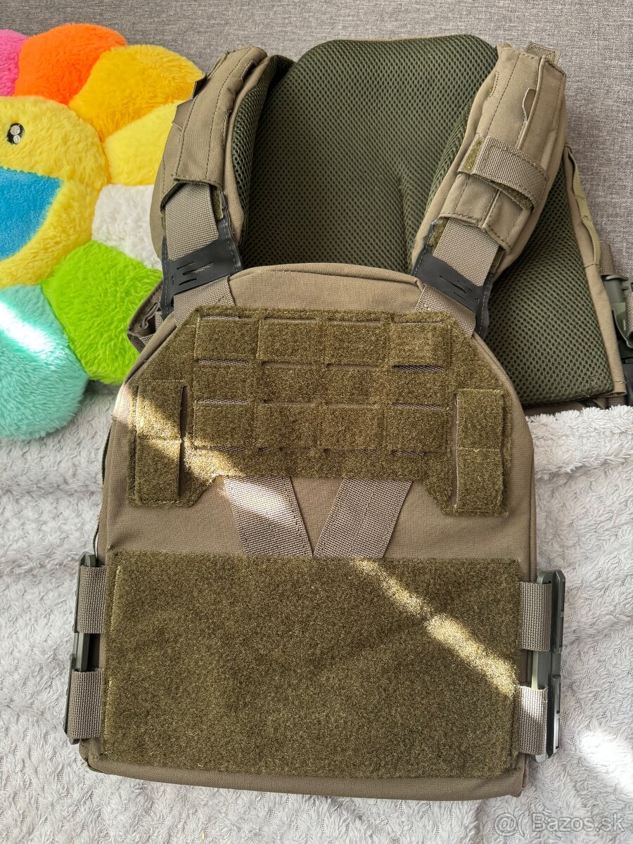 SOLD REPLIKA Agilite K-Zero nosic platov/plate carrier/vesta