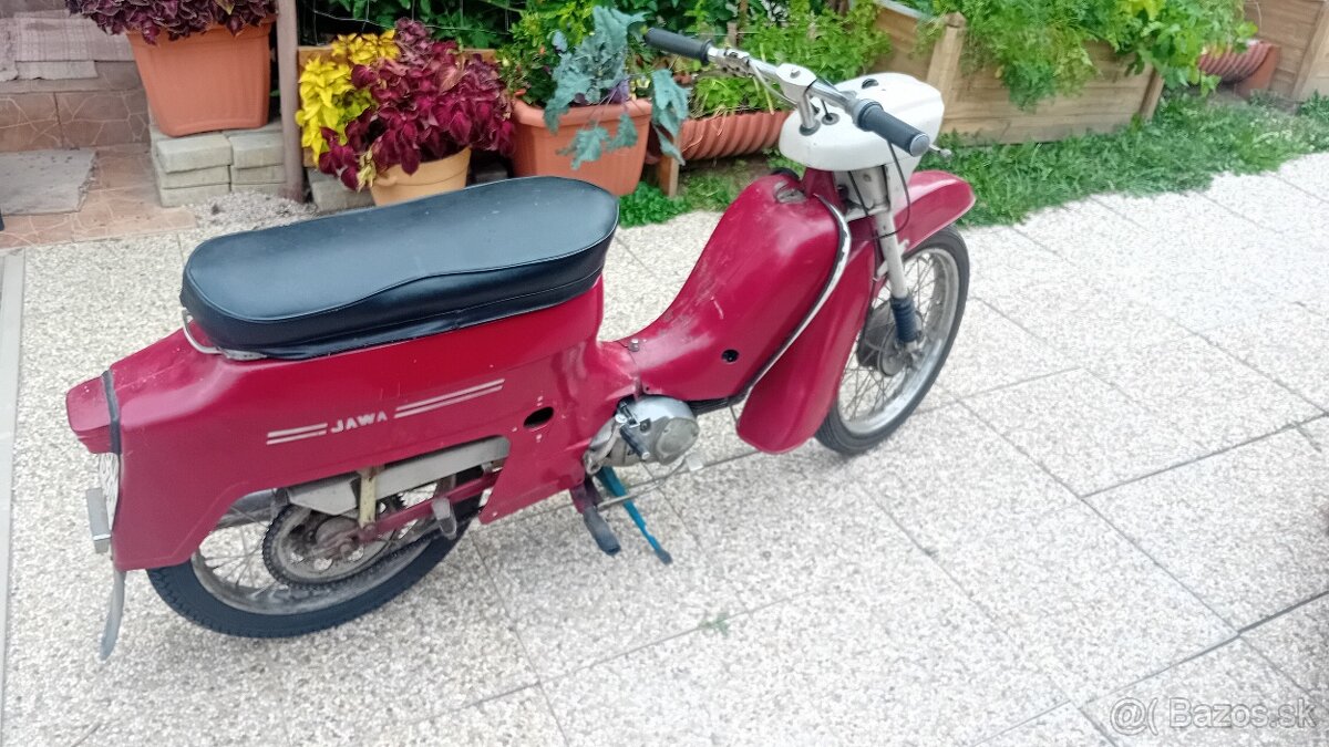 JAWA 50 TYP 20 PIONIER PO GO AJ S PAPIERMI