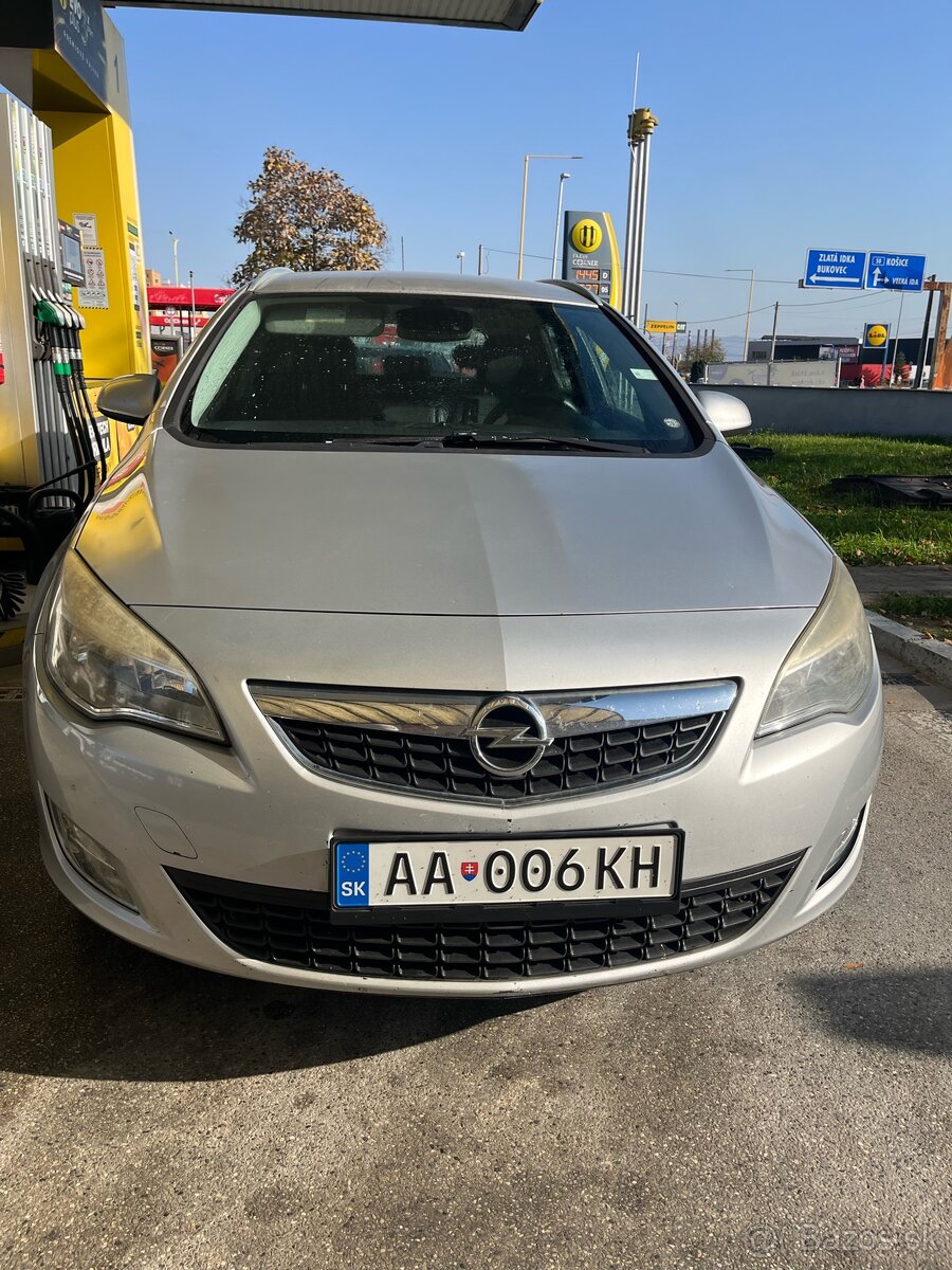 Opel Astra J 1.7CDTI 92kw