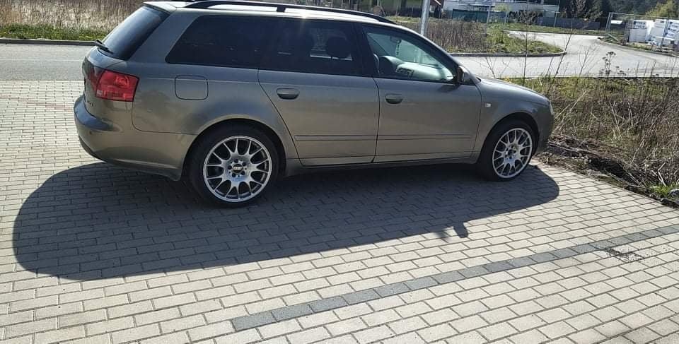 Predám AUDI A4 2.0