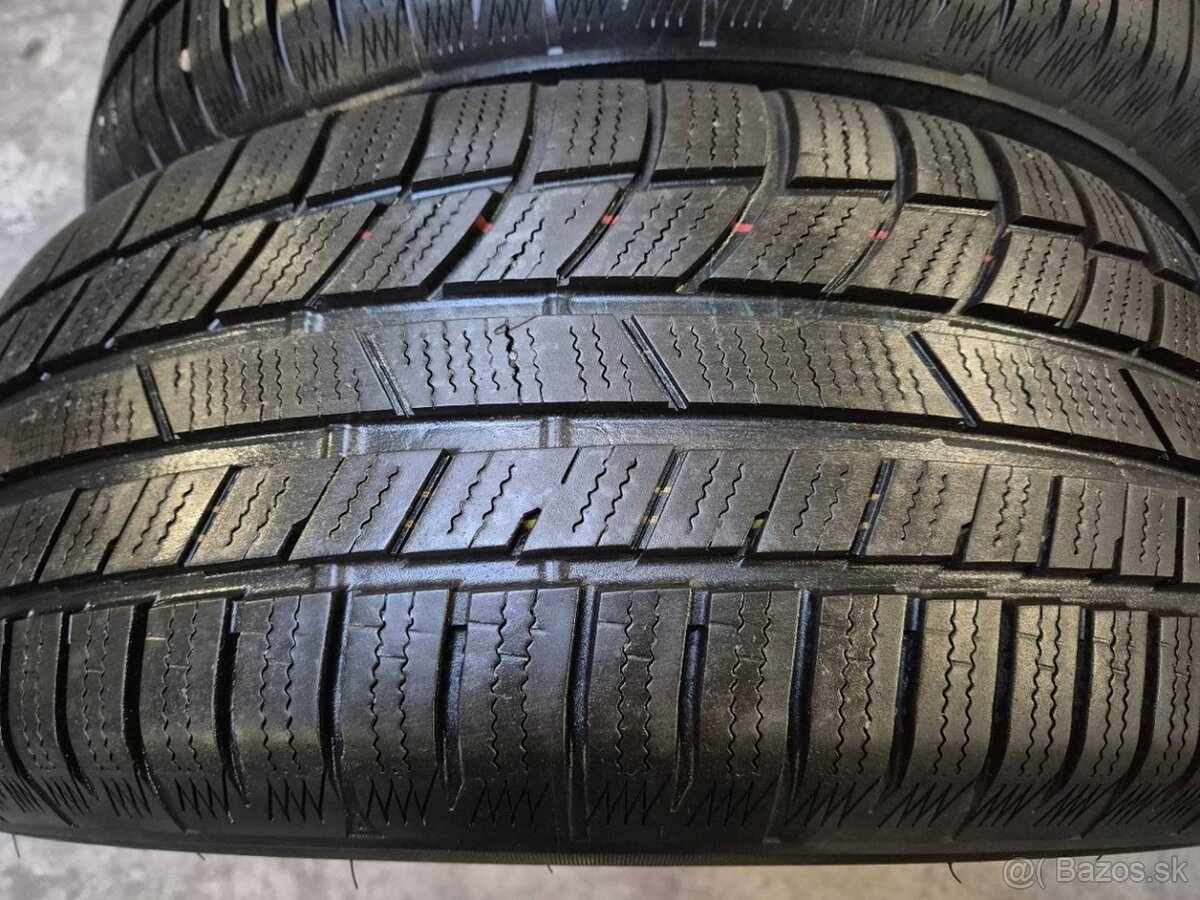 225/55 r17 zimné 2 ks TOYO dezén 7,6 mm DOT2019