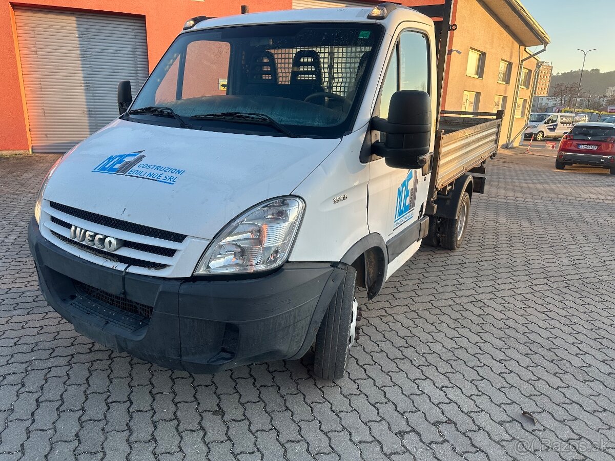 Iveco Daily 35C15 trojstranny vyklapač