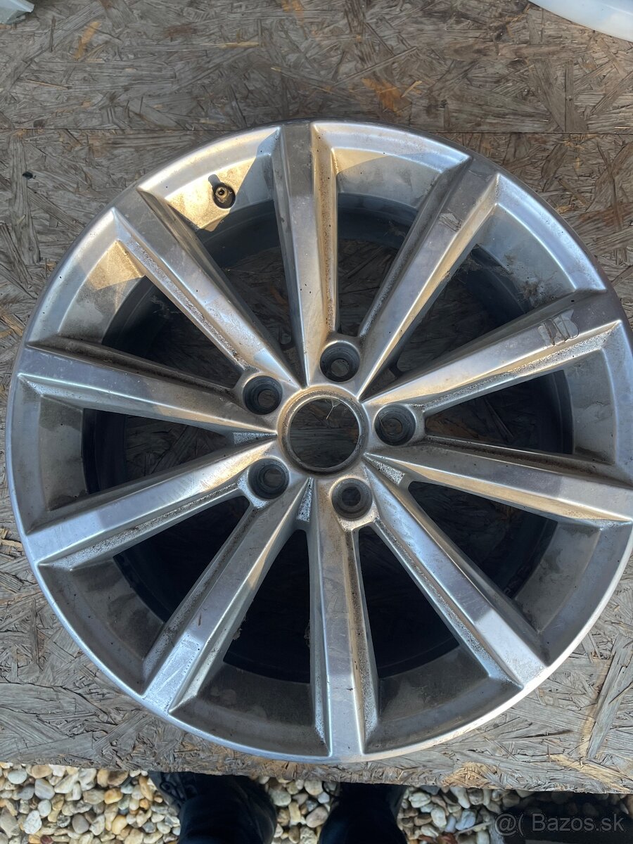 Disk VW Passat B8 R17