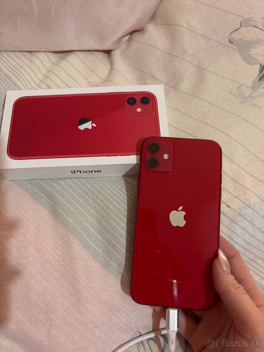 iPhone 11 64gb product Red