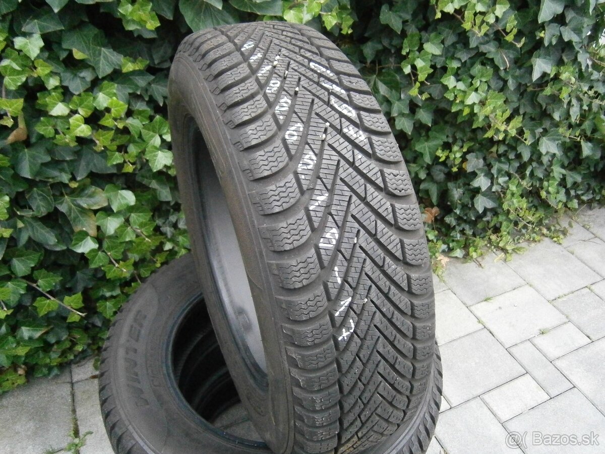 Predám 4x zimné ako nové pneu Pirelli 195/65 R15 91T